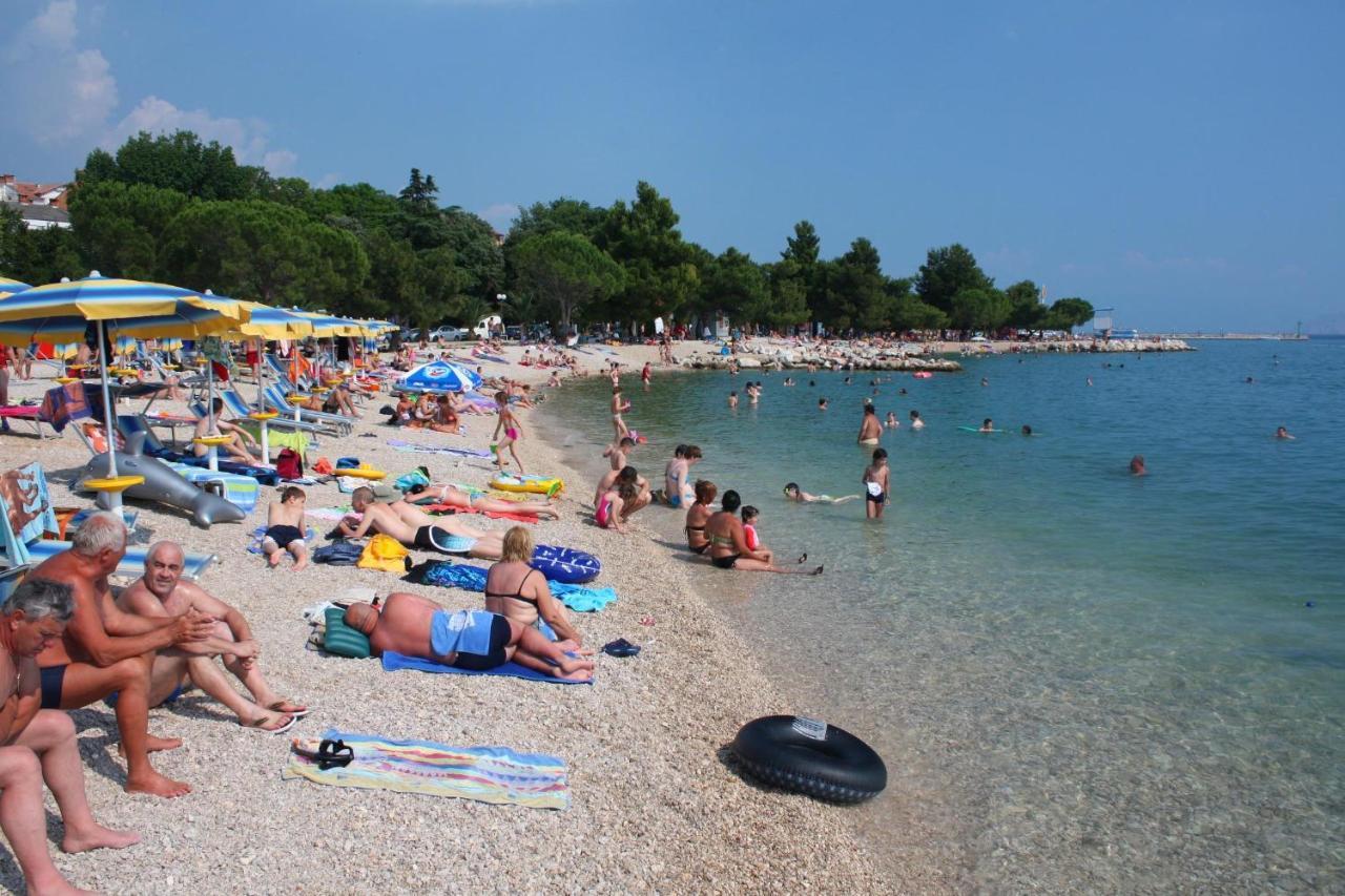 Apartments With A Parking Space Crikvenica - 5553 外观 照片